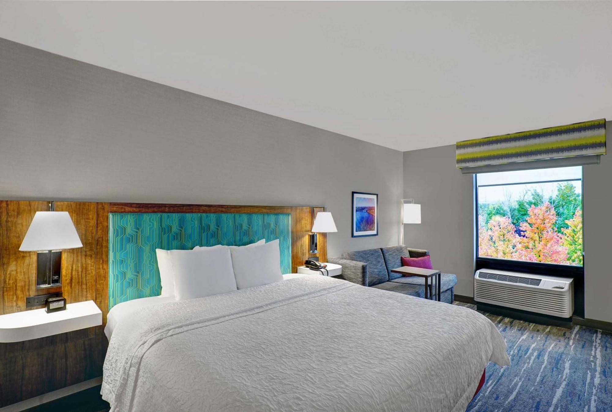 Hampton Inn Utica Zewnętrze zdjęcie
