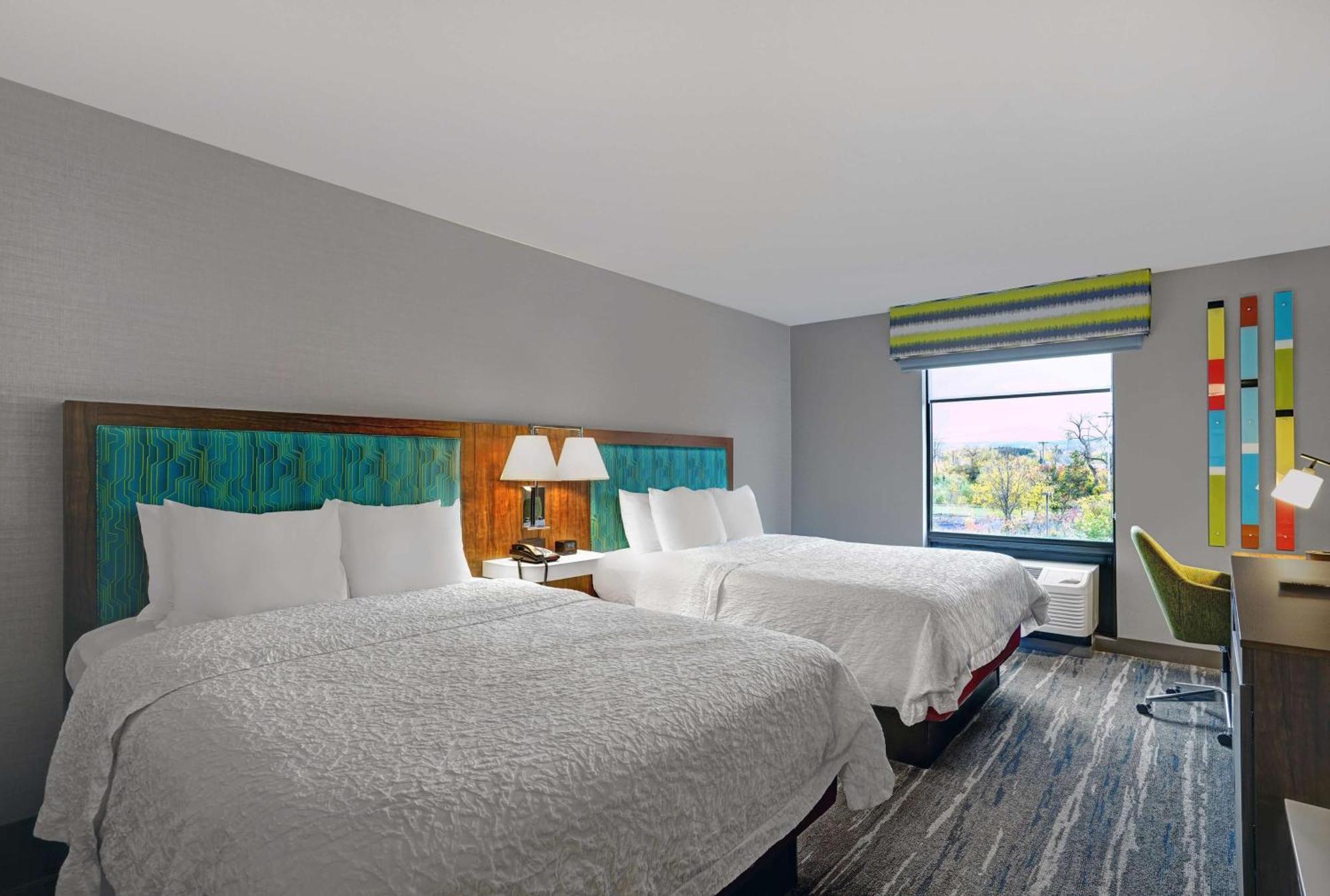 Hampton Inn Utica Zewnętrze zdjęcie