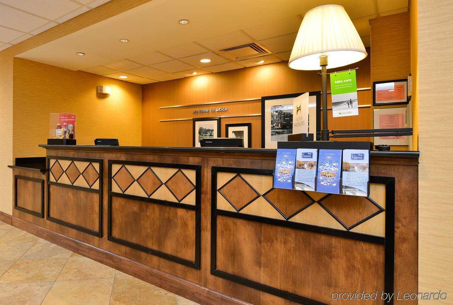 Hampton Inn Utica Zewnętrze zdjęcie