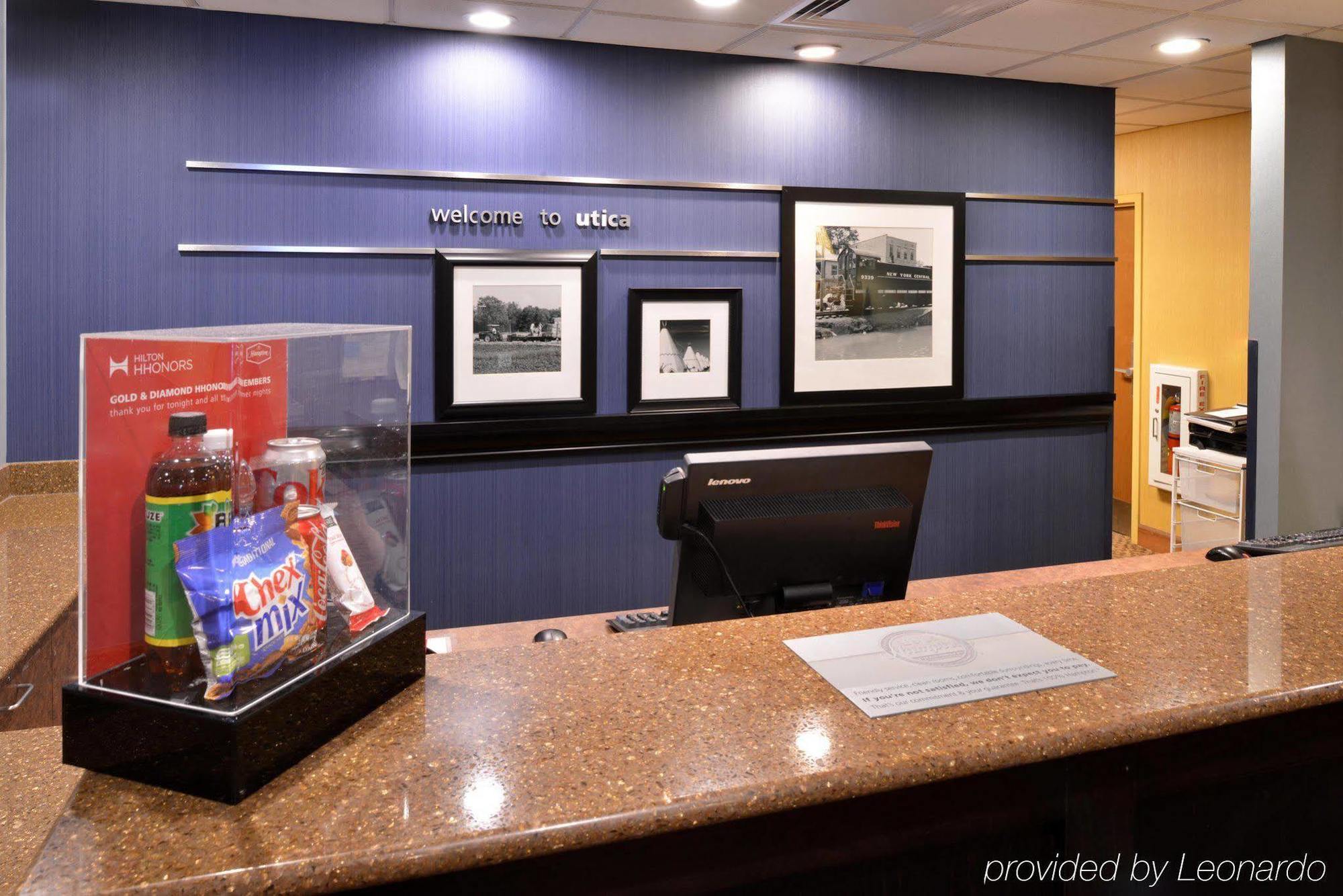 Hampton Inn Utica Zewnętrze zdjęcie